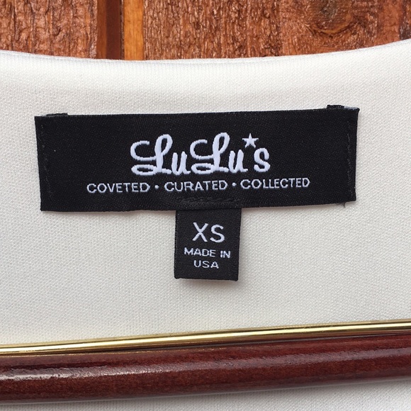 IVORY LONG SLEEVE DRESS - Picture 7 of 8